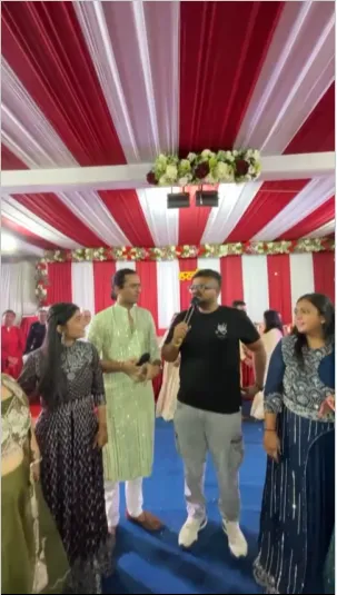 Suresh Vasani, Gadhshisha